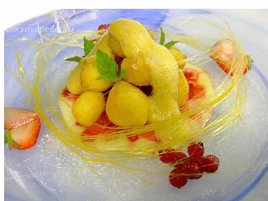 Syringe fritters with white wine and marsala sabayon and strawberries