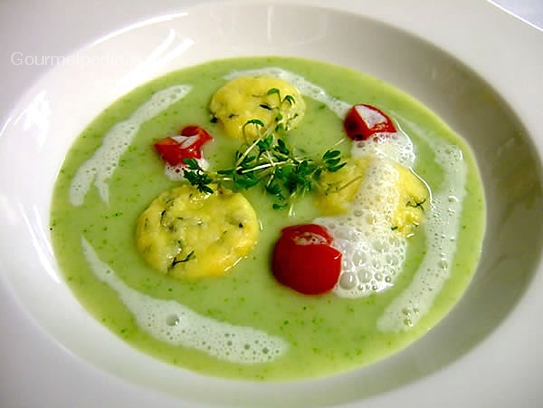 Cream of watercress with egg and herb croûtons