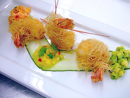 Crispy king prawns in Kataifi coat with avocado and papaya tartare