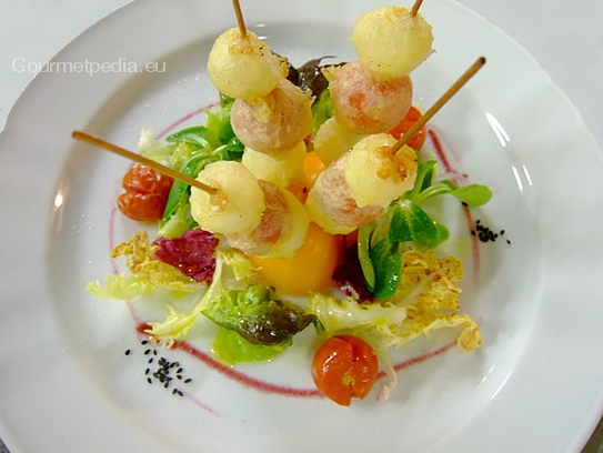 Brochettes aux tomates cerises et mozzarelline en pâte "Tempura" à frire