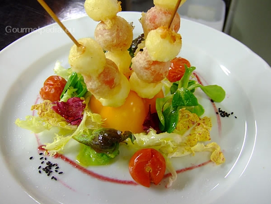 Brochettes aux tomates cerises et mozzarelline en pâte "Tempura" à frire