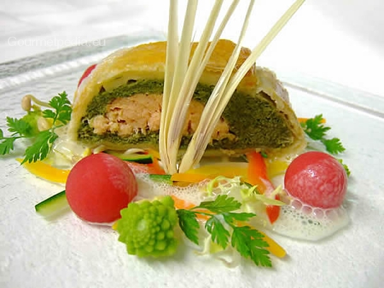 Salmon in pastry with lemongrass sauce