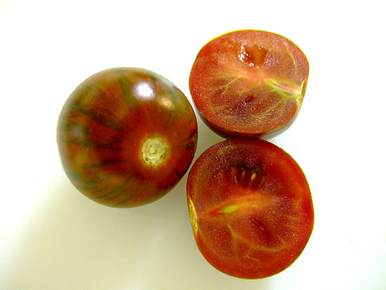 Black cherry tomatoes