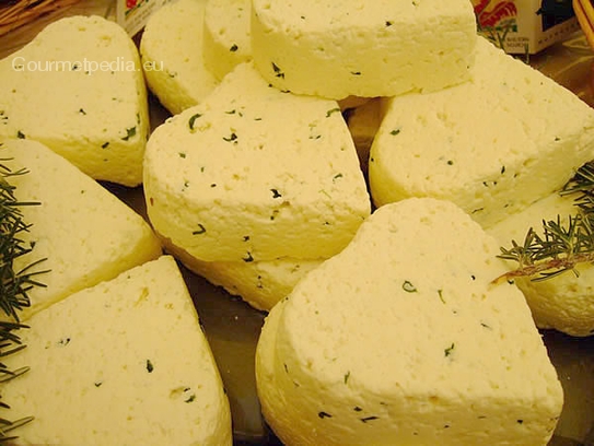 Ramson cheese