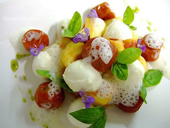 Gnocchi de pommes de terre au mozzarelline et aux tomates cerises