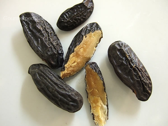 Tonka beans