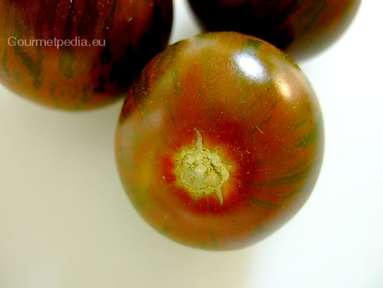 Black cherry tomatoes