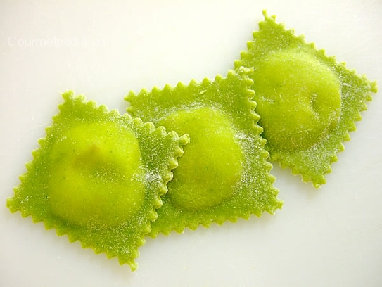 Petersilienravioli