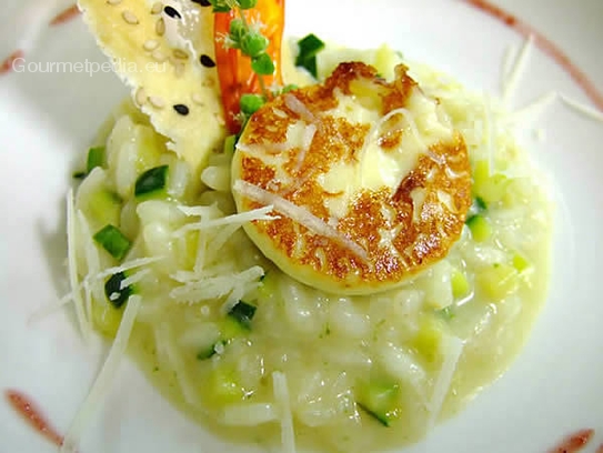 Risotto aux courgettes avec fromage Taleggio grillé