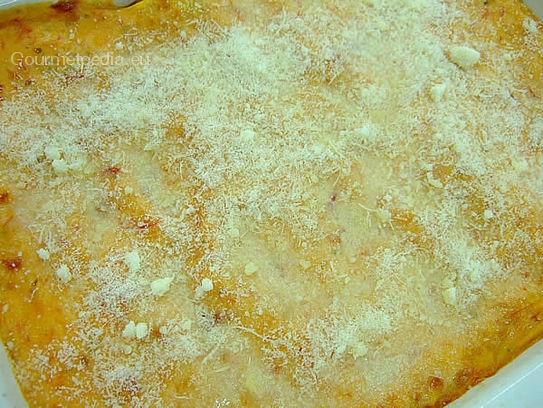 Lasagne con verdure mediterranea e pesto di rucola