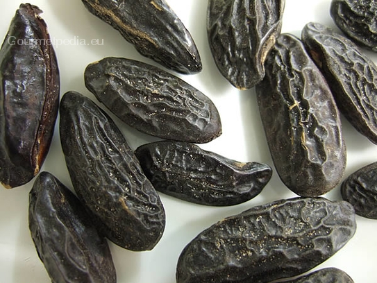 Tonka beans